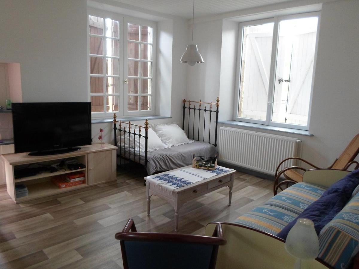 Saint-Jean-des-Ollières Relais Des Chaux B&B 외부 사진